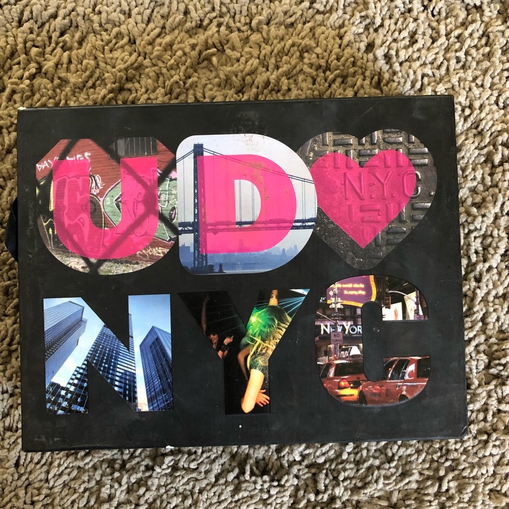 Limited edition UD lives nyc palette